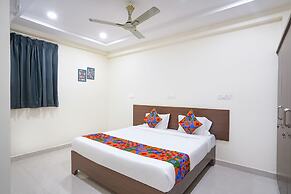 Fabhotel Frendz
