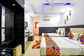 Fabhotel City Pride