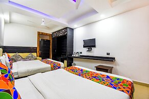 Fabhotel City Pride