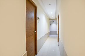 Fabhotel Regal Inn