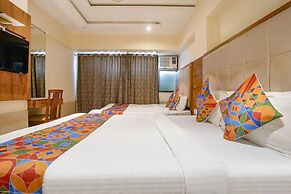 Fabhotel Regal Inn