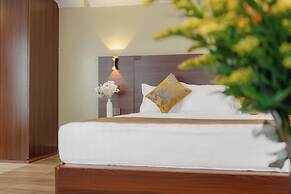Karen Plains Hotel
