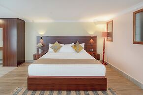 Karen Plains Hotel