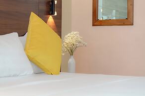 Karen Plains Hotel