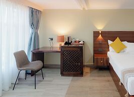 Karen Plains Hotel
