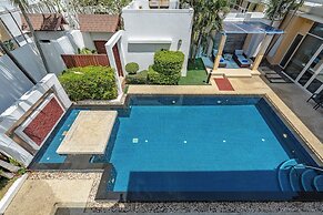 Andaman Pool Villas, Maikhao Beach Phuket