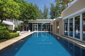 Andaman Pool Villas, Maikhao Beach Phuket