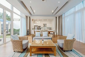 Andaman Pool Villas, Maikhao Beach Phuket