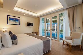 Andaman Pool Villas, Maikhao Beach Phuket
