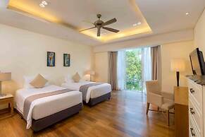 Andaman Pool Villas, Maikhao Beach Phuket