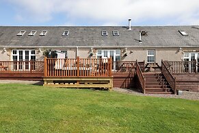 Greenknowes Entire Private Estate