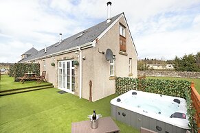 Greenknowes Entire Private Estate