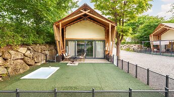 Gapyeong High Mong Glamping & Camping