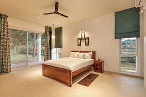 Royal County Villa by Stayjade