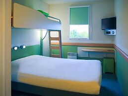 Ibis Budget Niort Est La Crèche