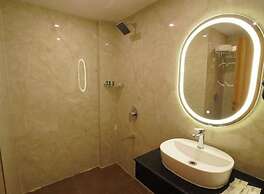 Hotel Naveena Grand