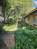 Birchway's Backpackers