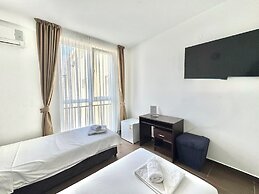 Hotel Lobo
