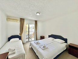 Hotel Lobo