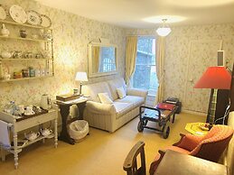 Peacocks Tearoom and Fine B&B
