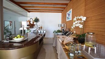 Neptuno Suites - Only Adults