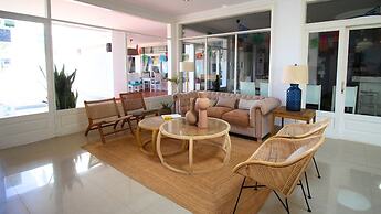 Neptuno Suites - Only Adults