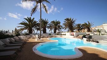 Neptuno Suites - Only Adults