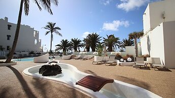 Neptuno Suites - Only Adults