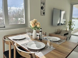 85 KAP - Stay Mythical Blue Apartment