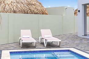 Villa Paradise with pool at mambo beach