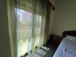 Green Garden Villa