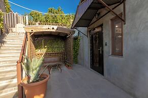 Hillside Guest House