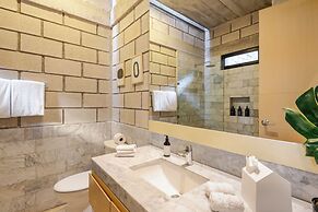 Hum Living Luxury Villas-La Veleta Tulum