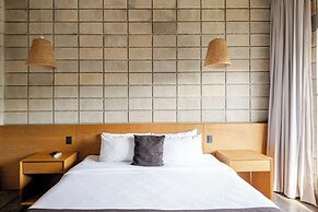 Hum Living Luxury Villas-La Veleta Tulum