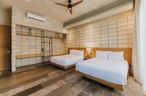 Hum Living Luxury Villas-La Veleta Tulum