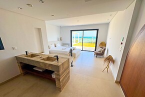 The Perfect Beach House in Hammamet