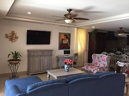 Hacienda Encantada
