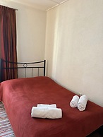 Idor Guest House