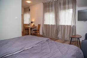 Velora Apartments