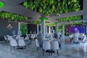 Astalanya Resort