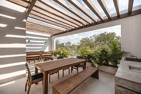 Karanda by Beach Please Tulum