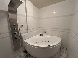 HOTEL SOLA  – Adults Only