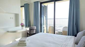 Azure Premium Apartments