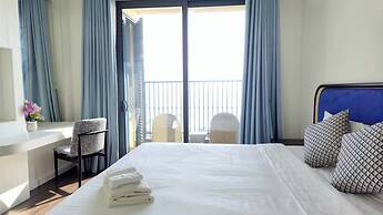 Azure Premium Apartments