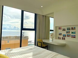Azure Premium Apartments