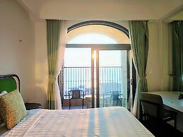 Azure Premium Apartments