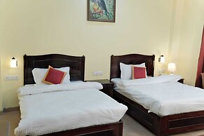 The Luv Hill Hotel And Cafe