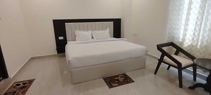 HOTEL  TARA
