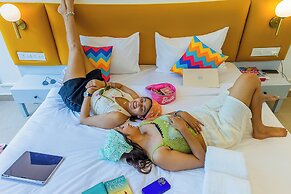 goSTOPS PLUS Goa, Panaji