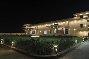 Hotel V K Grand